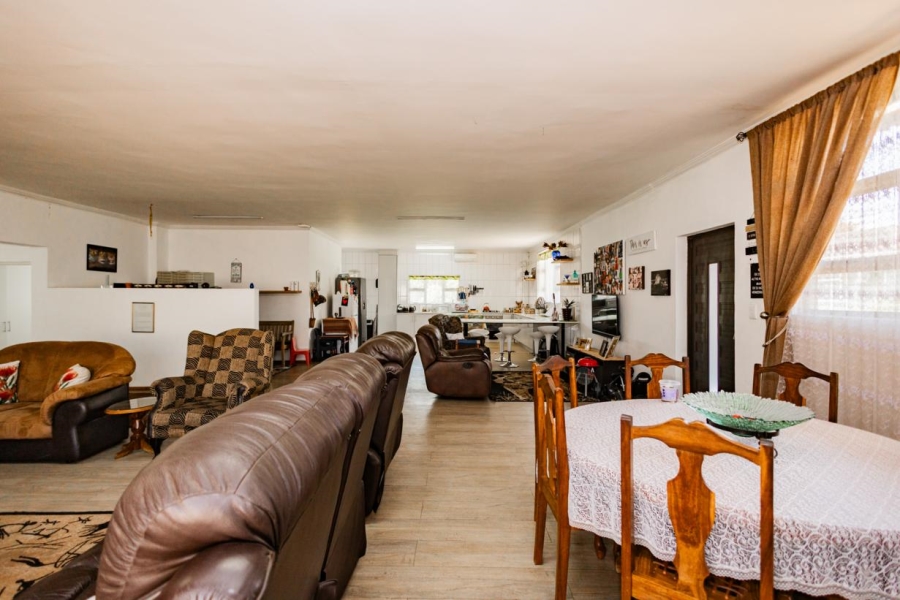 8 Bedroom Property for Sale in Joostenbergvlakte Western Cape